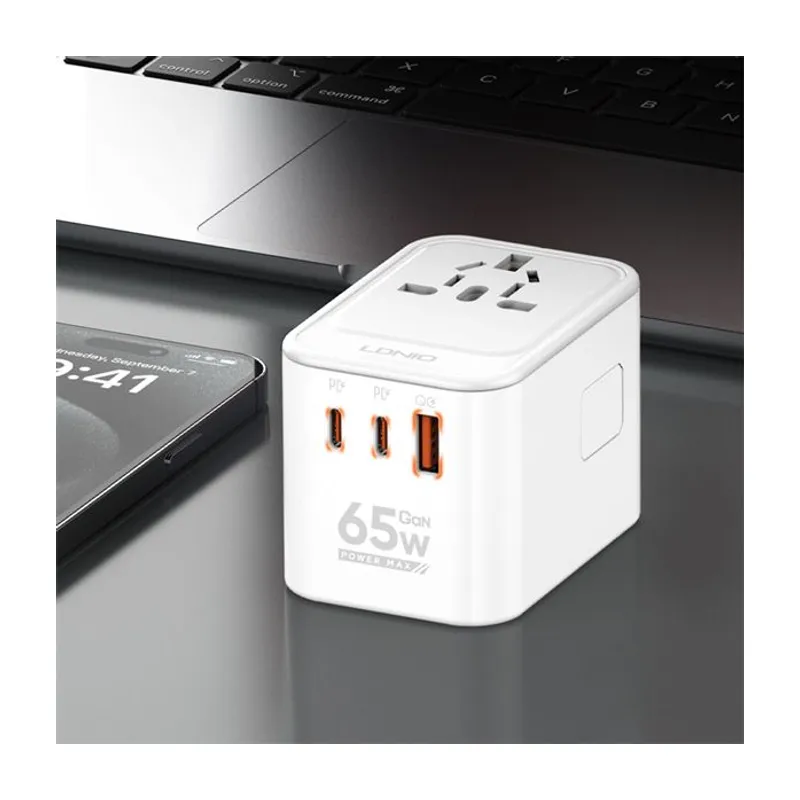 LDNIO Z6 65W GaN Universal Travel Adapter (2C+1U)